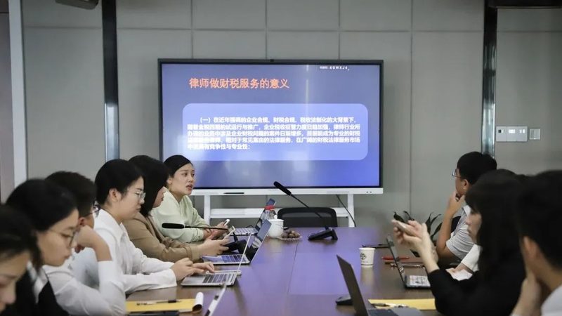 如何识别靠谱的资质代办公司：揭秘行业潜规则